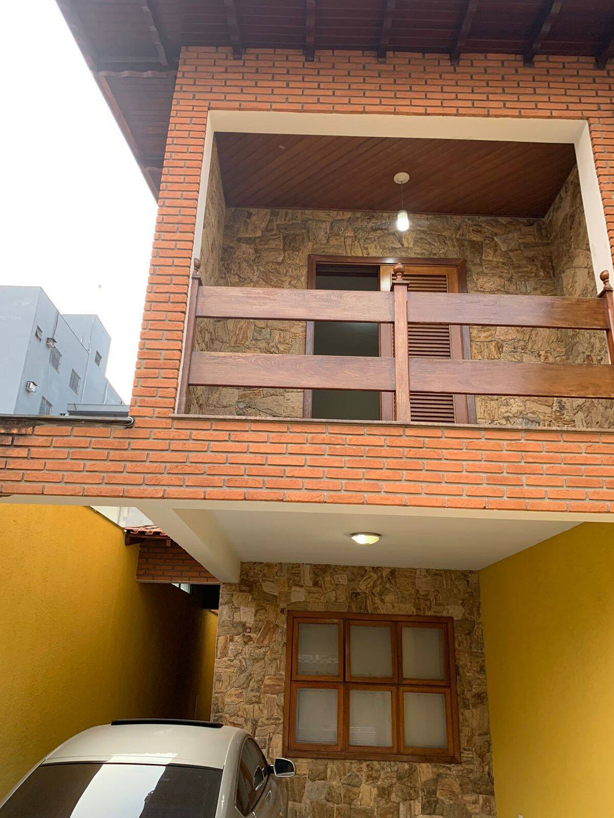 Sobrado, 3 quartos, 180 m² - Foto 1