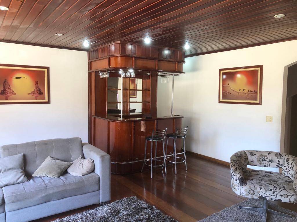Sobrado, 4 quartos, 284 m² - Foto 1