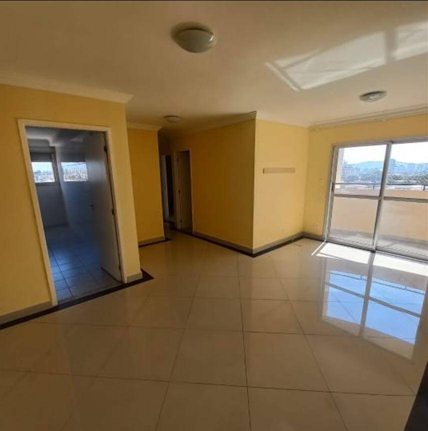 Apartamento, 3 quartos, 74 m² - Foto 3