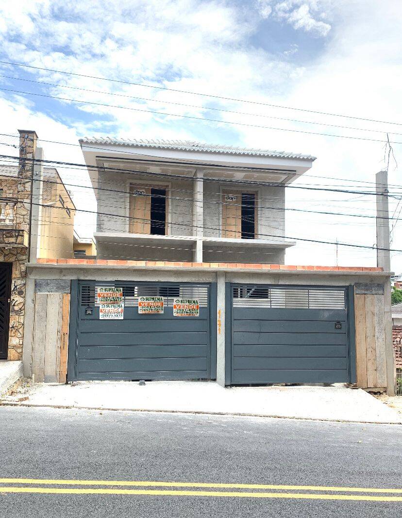 Sobrado, 3 quartos, 200 m² - Foto 1