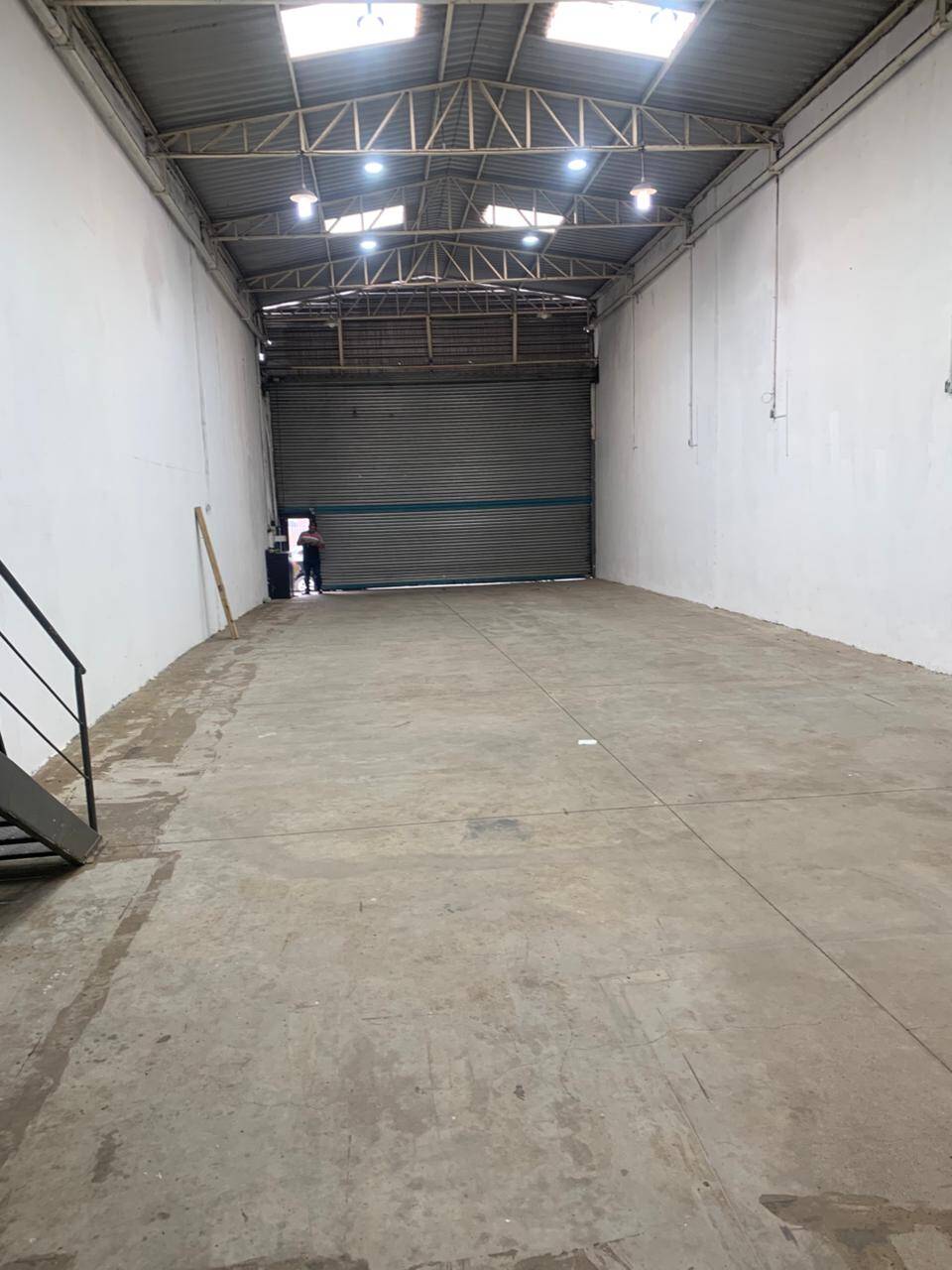 Depósito-Galpão, 200 m² - Foto 4