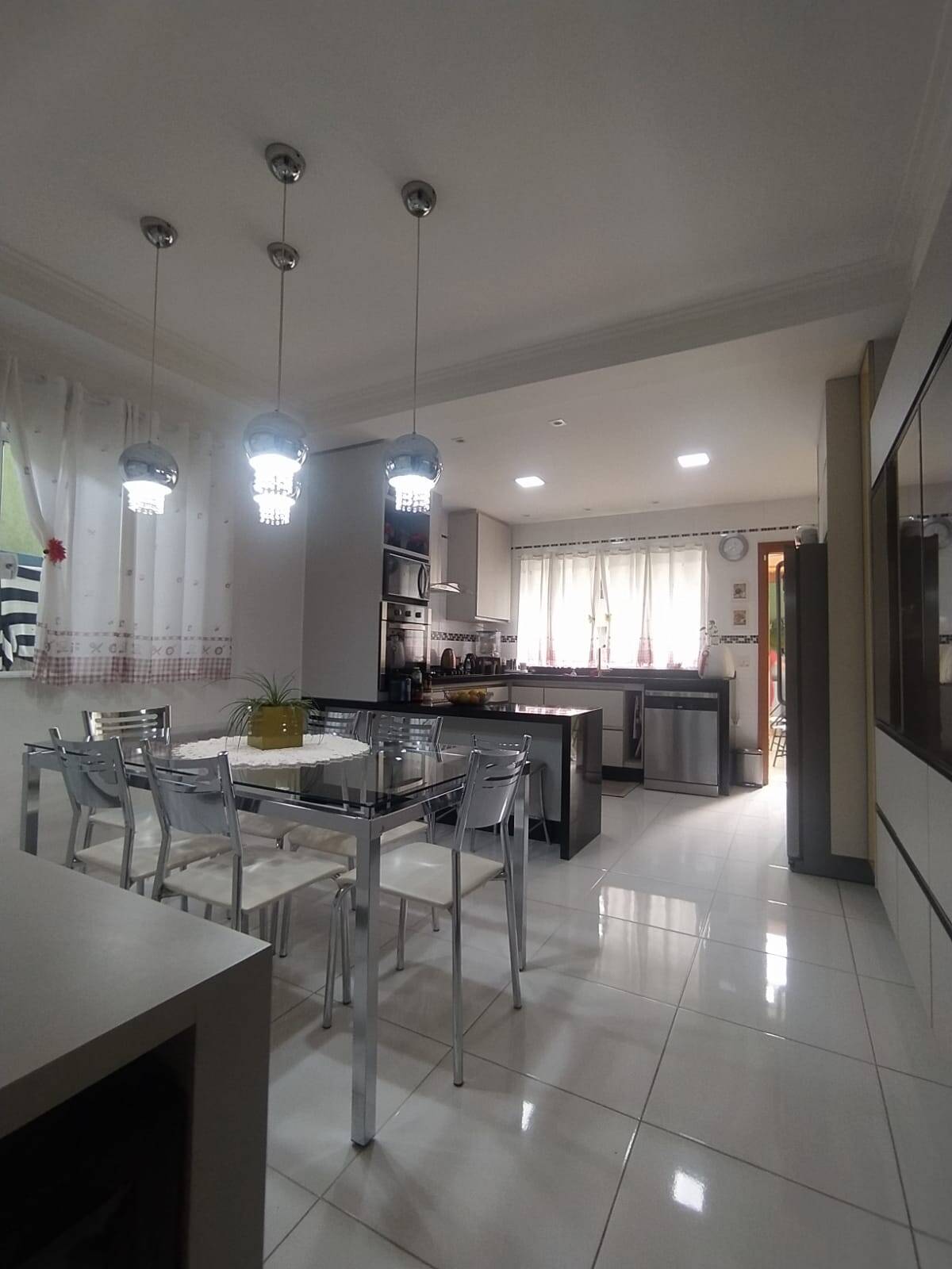 Sobrado, 3 quartos, 250 m² - Foto 4
