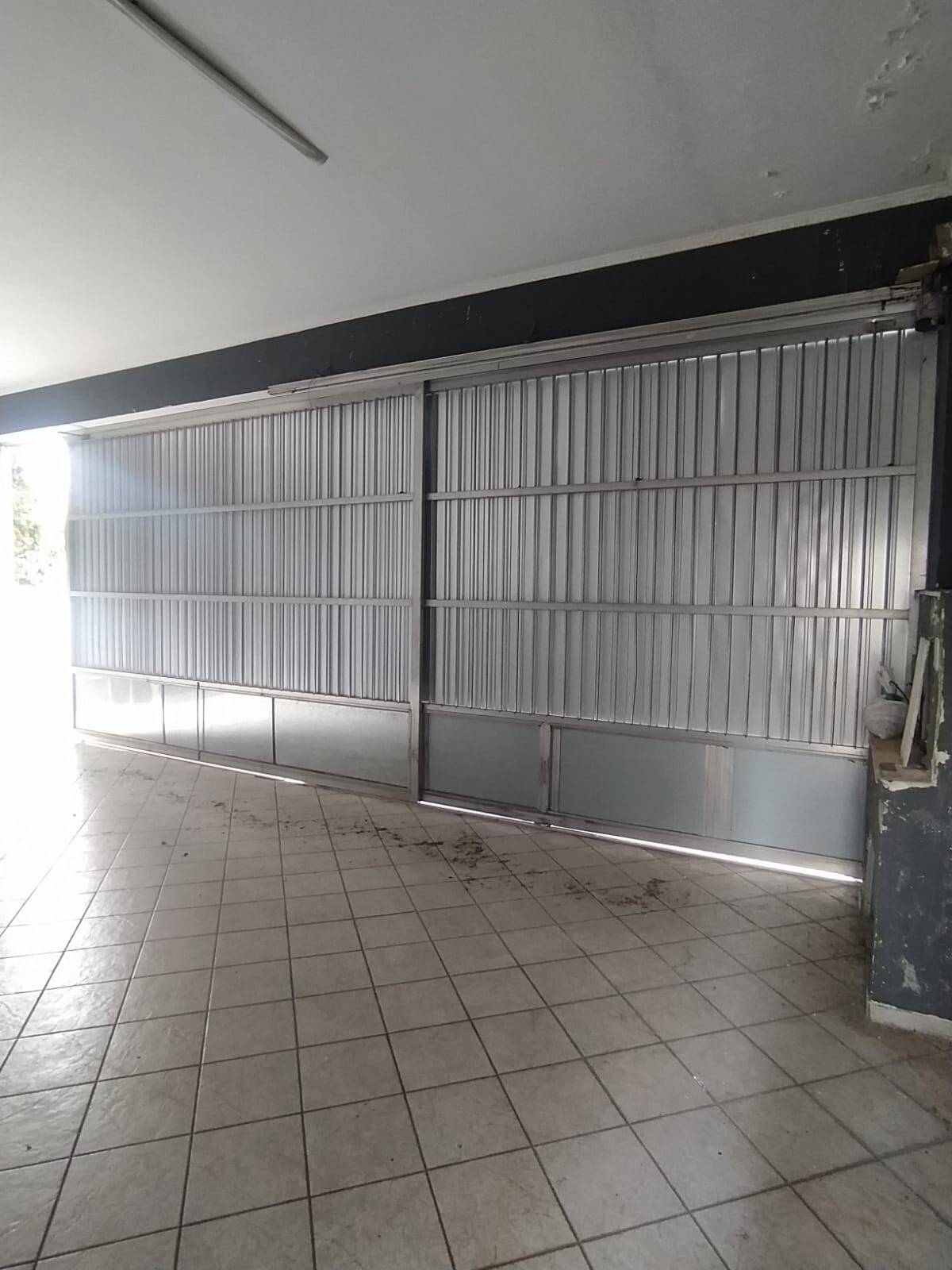 Sobrado, 5 quartos, 310 m² - Foto 2