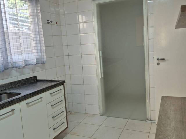 Sobrado para Venda em Cotia - 5