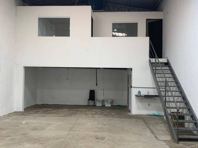 Galpão para Locação em Osasco - 3