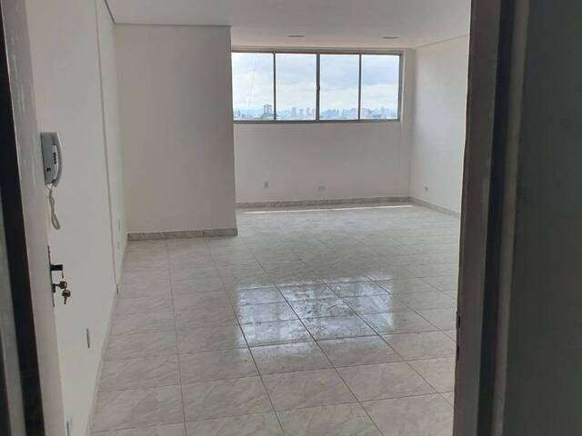 Sala Living para Locação em Osasco - 4