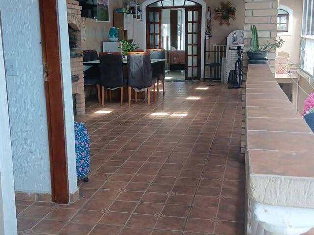 Sobrado para Venda em Osasco - 2