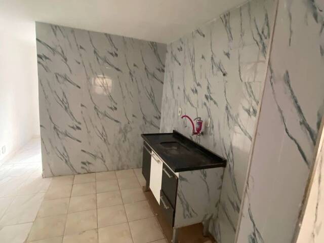 Apartamento para Venda em Carapicuíba - 4