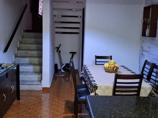 Sobrado para Venda em Osasco - 4