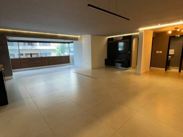 #544 - Apartamento para Venda em Barueri - SP